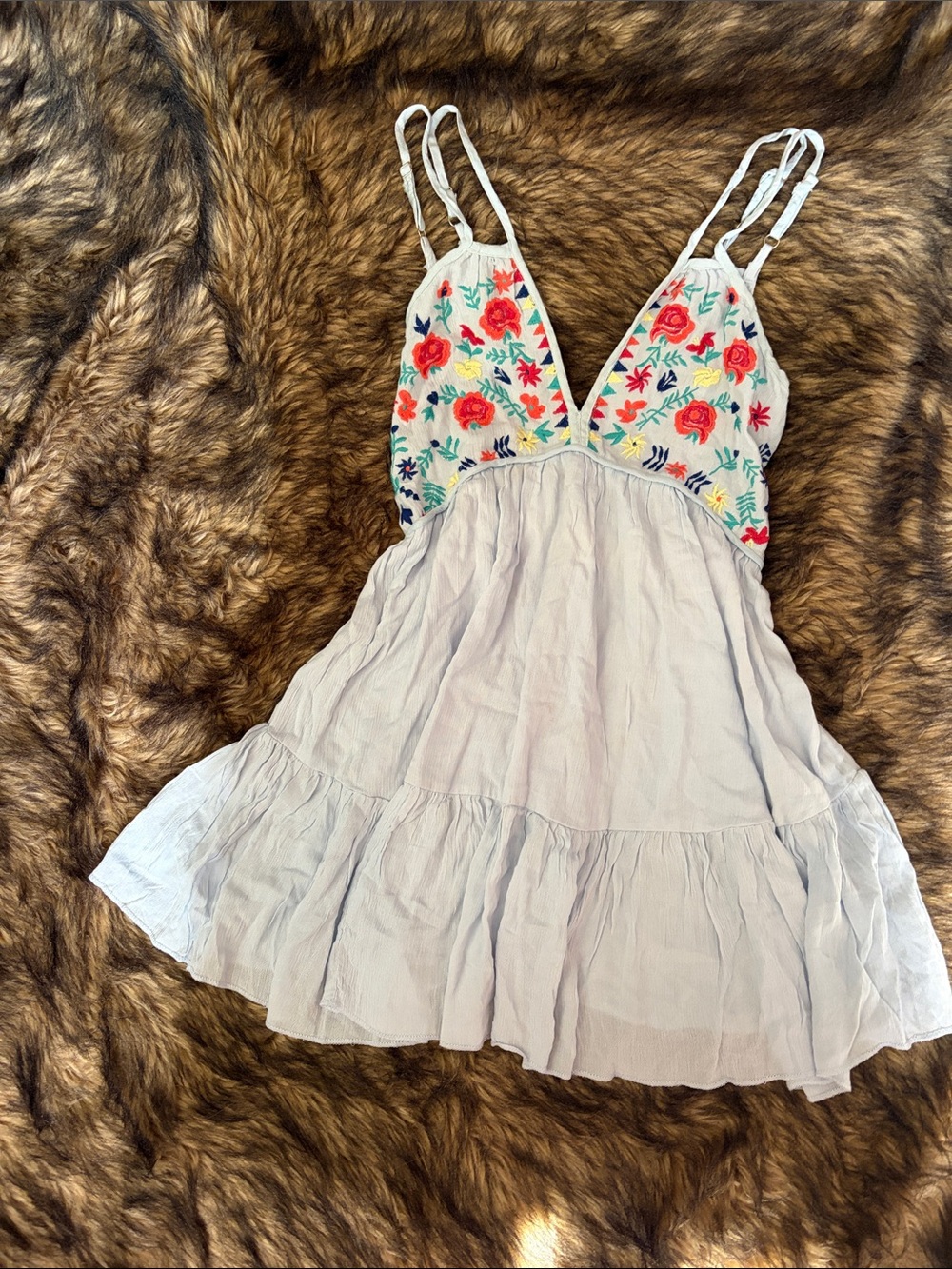 Body Glove Women Ice Blue Mini Dress Floral Embroidered Boho Smocked Size L
